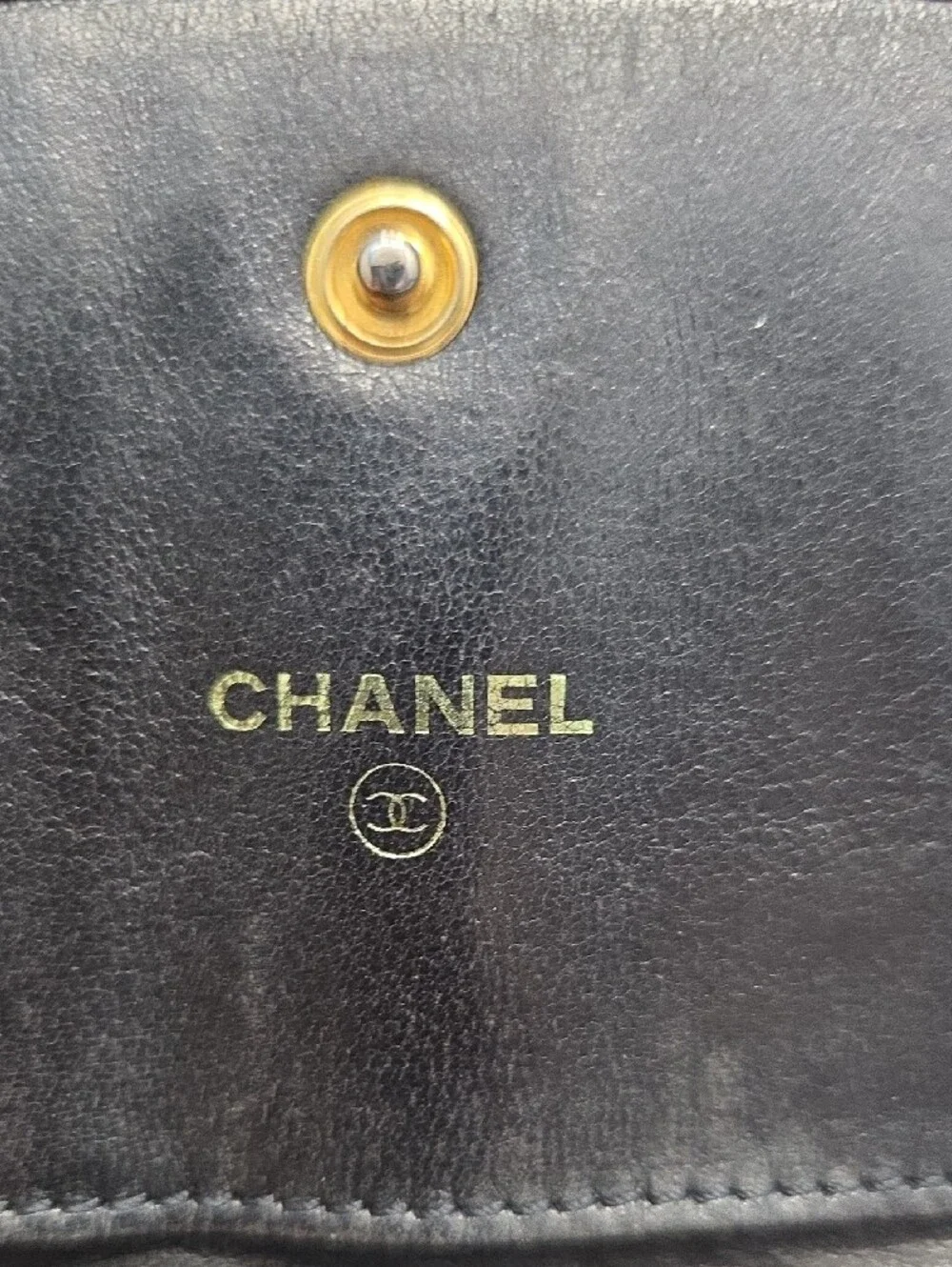 CHANEL aunthentic pebbled